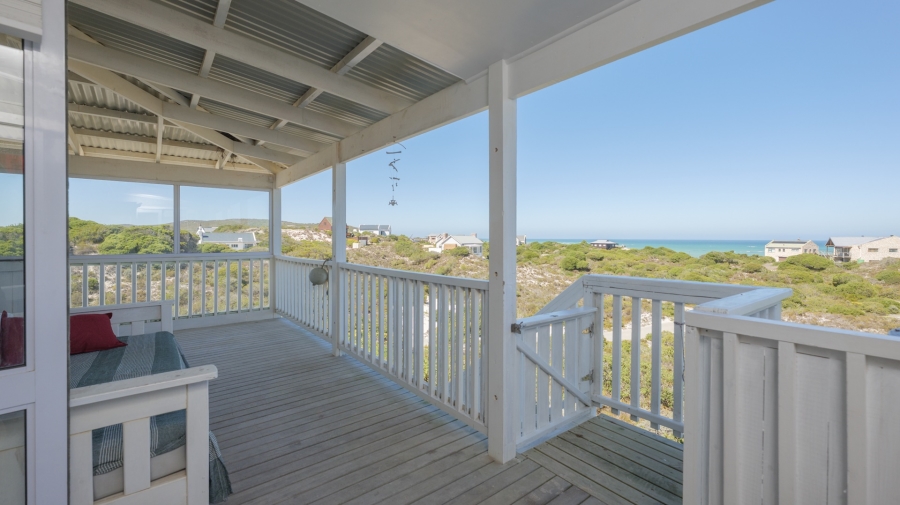 2 Bedroom Property for Sale in Suiderstrand Western Cape